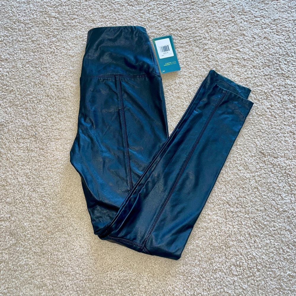 Textured Faux Leather Leggings